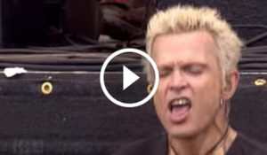 Billy Idol Performing Van Halen's 'Jump' Live at MTV's Rock Am Ring in 2005