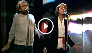 Joe Cocker and Jennifer Warnes Performing Their Number One Song 'Up Where We Belong' Live