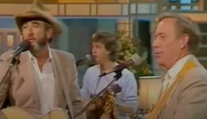 Don Williams Performing 'Stay Young' Live in 1984