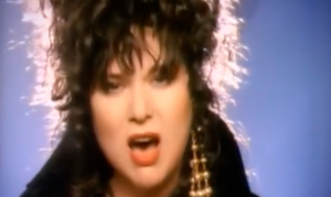 Heart - 'All I Wanna Do Is Make Love To You' Official Music Video