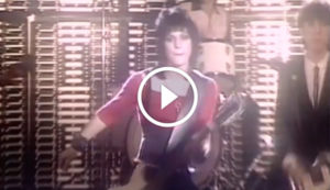 Joan Jett and the Blackhearts - 'Everyday People' Video