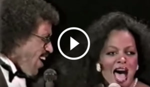 Lionel Richie and Diana Ross Performing 'Endless Love' Live