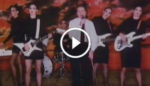 Robert Palmer - 'Addicted To Love' Music Video