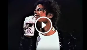 Michael Jackson - 'Billie Jean' Live at Wembley Stadium 1988