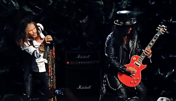 Steven Tyler, Slash, Dave Grohl & Train - 'Walk This Way' Live